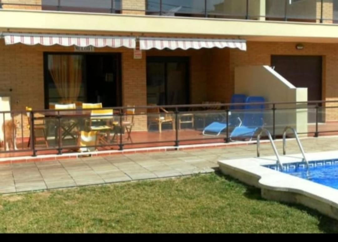 Apartamento Con Terraza Y Acceso Directo A La Piscina Y A 50 M De La Playa Miami Playa Camera foto